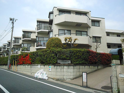 インペリアル八雲ハイム